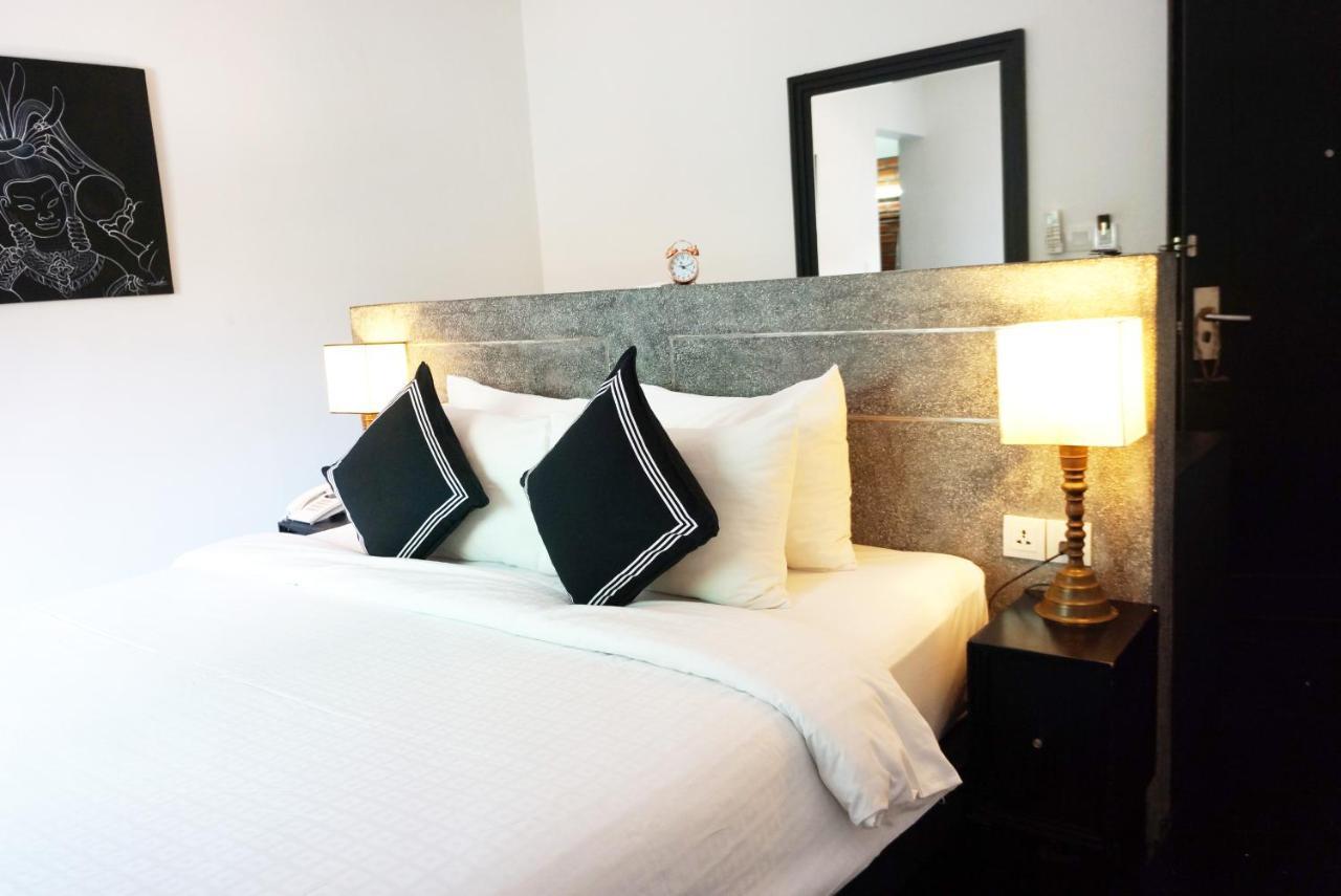 Hotel Ofuro Phnom-Penh Buitenkant foto