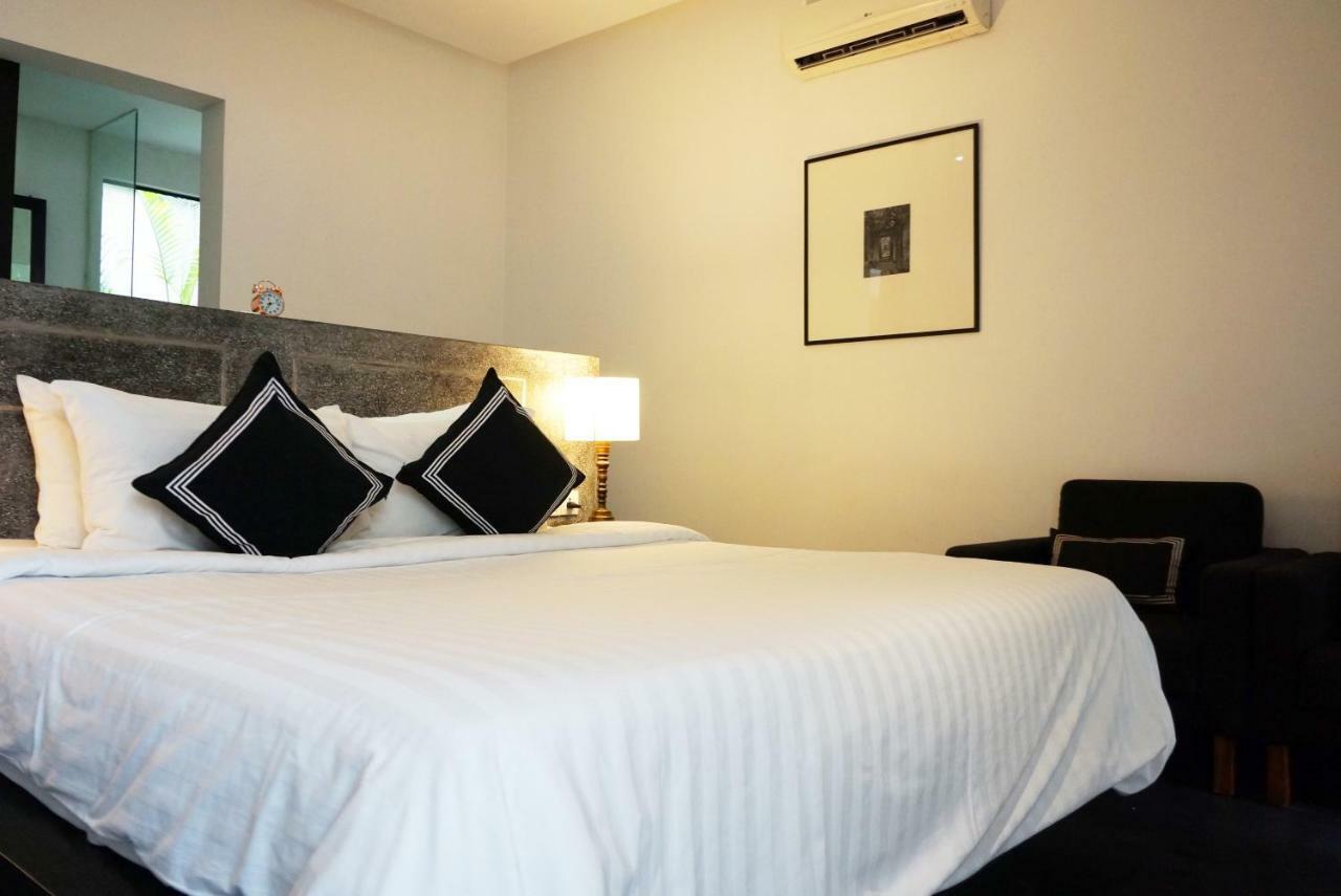 Hotel Ofuro Phnom-Penh Buitenkant foto