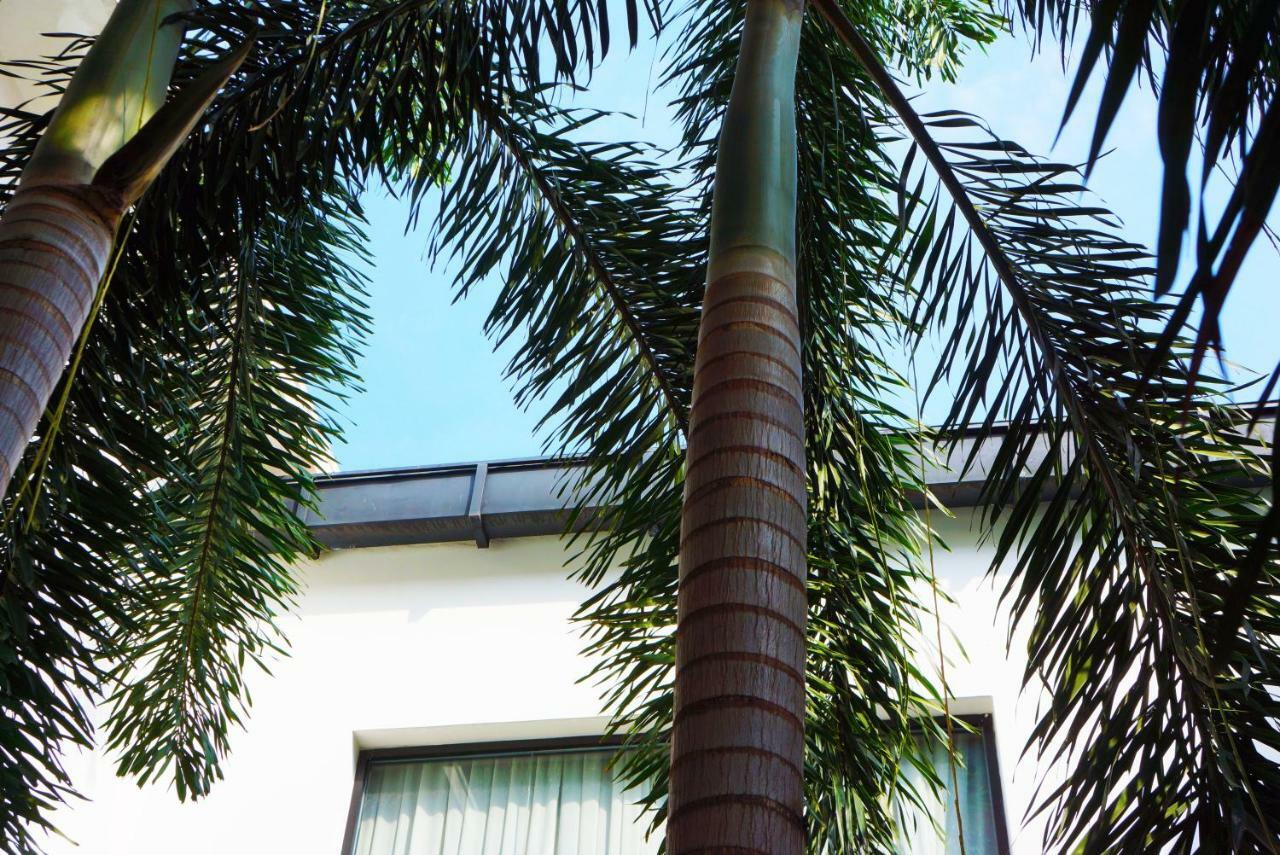 Hotel Ofuro Phnom-Penh Buitenkant foto