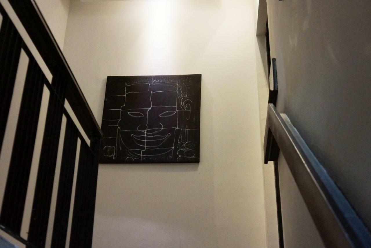 Hotel Ofuro Phnom-Penh Buitenkant foto